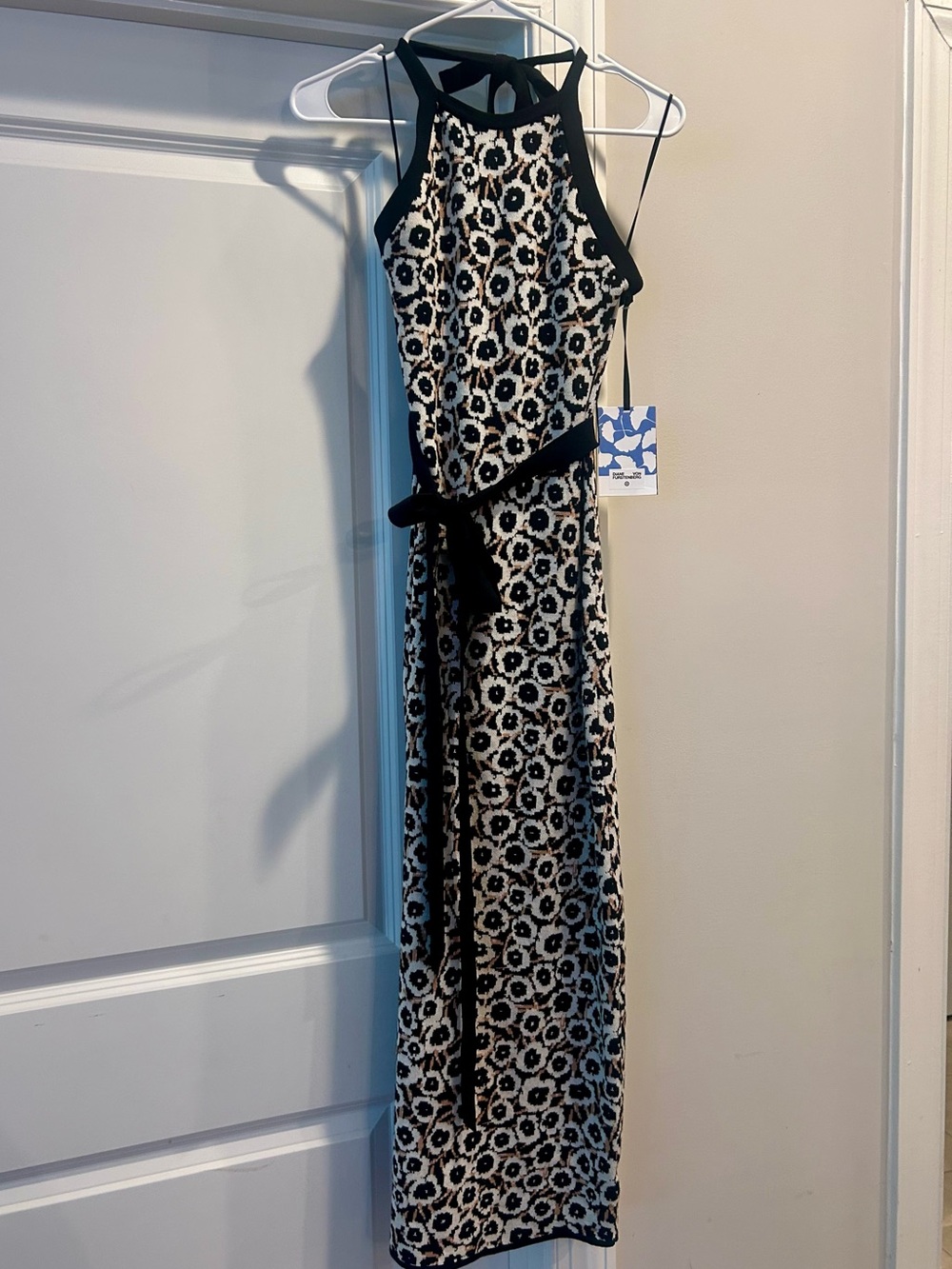 Diane Von Furstenberg c Target Black and White Backless Halter Maxi Dress small